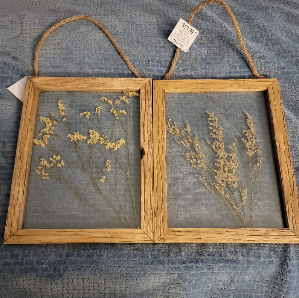 Dried Floral Wall Decor